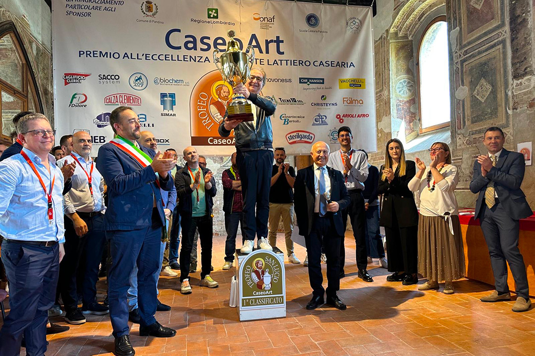Copertina A Pandino (CR) il Trofeo San Lucio CaseoArt 2025